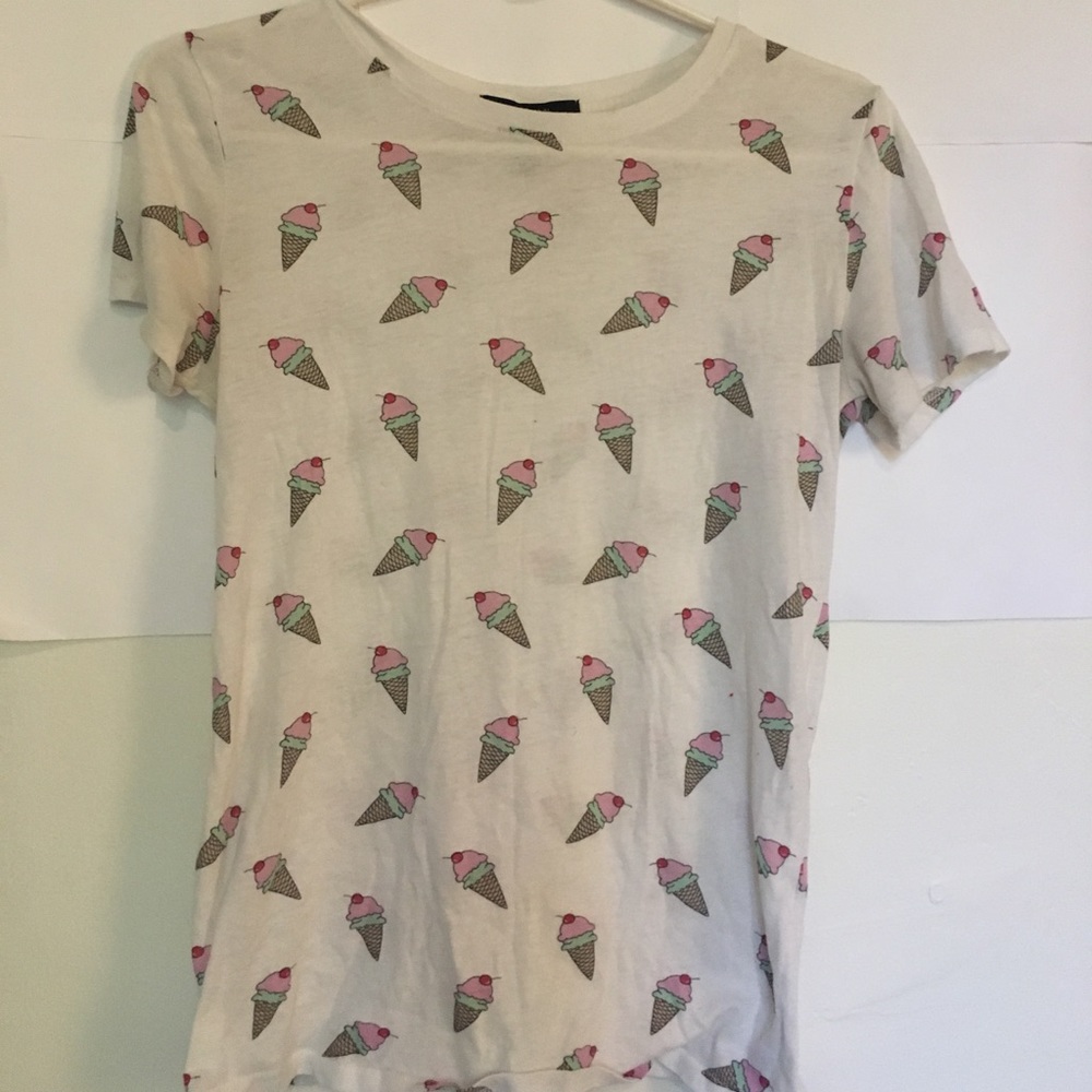 Repeating Ice Cream Tee
